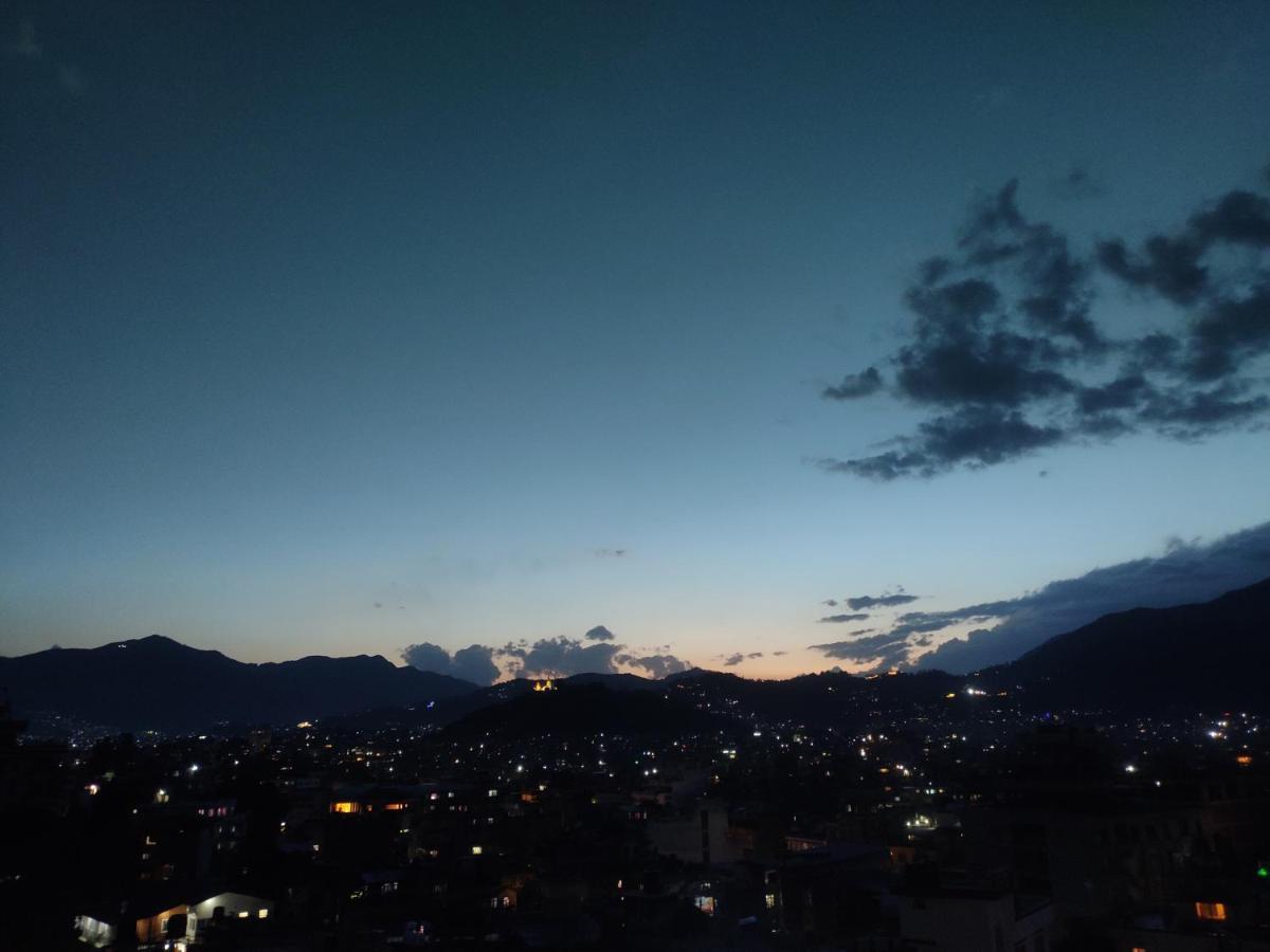 Yog Hostel Katmandu Kültér fotó