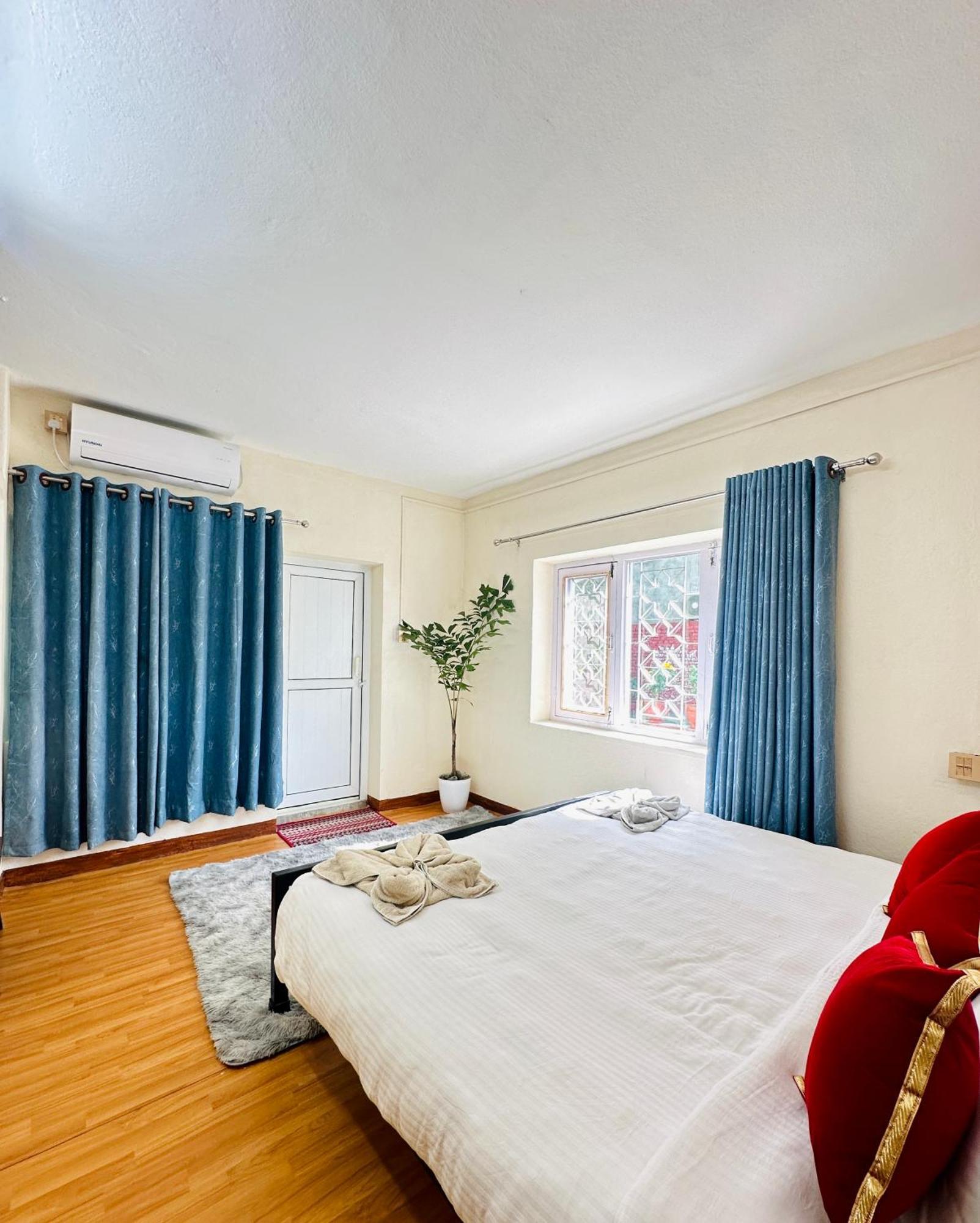 Yog Hostel Katmandu Kültér fotó